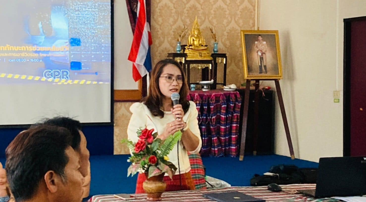 โครงการอบรมเชิงปฏิบัติการป้องกันและลดอุบัติเหตุทางท้องถนน ณ ห้องประชุมโรงพยาบาลส่งเสริมสุขภาพตำบลหนองโดน