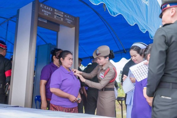 โครงการรับเสด็จพระบรมวงศานุวงศ์หรือผู้แทนพระองค์

สมเด็จพระเทพรัตนราชสุดาฯ สยามบรมราชกุมารี วันพุธที่ ๒๔ พฤษภาคม ๒๕๖๐ ณ หนองจระเข้เผือก หมู่ที่ ๘ ตำบลหนองโดน อำเภอลำปลายมาศ จังหวัดบุรีรัมย์


999arch คาสิโนออนไลน์ เครดิตฟรี
