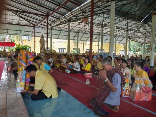 โครงการประเพณีแห่เทียนเข้าพรรษา ประจำปีงบประมาณ 2561 จัดขึ้นวันที่ 27 กรกฎาคม 2561 ณ วัดหนองจิกและวัดหนองขวาง


สล็อต สล็อตออนไลน์ thaicasinobin