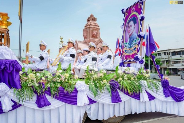 บรรพชาอุปสมบทหมู่เพื่อถวายเป็นพระราชกุศลแด่พระบาทสมเด็จพระปรมิทร มหาภูมพลอดุลยเดช มหิตลาธิเบศรามาธิบดี จักรีนฤบดินทร สยามินทราธิราช บรมนาถบพิตร และเพื่อน้อมสำนึกในพระมหากรุณาธิคุณของสมเด็จพระเทพรัตนราชสุดาฯ สยามบรมราชกุมารี ระหว่างวันที่ ๒ - ๑๖ เมษายน ๒๕๖๐


kubet ไทยคาสิโนออนไลน์