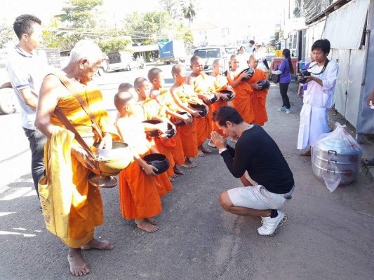 บรรพชาอุปสมบทหมู่เพื่อถวายเป็นพระราชกุศลแด่พระบาทสมเด็จพระปรมิทร มหาภูมพลอดุลยเดช มหิตลาธิเบศรามาธิบดี จักรีนฤบดินทร สยามินทราธิราช บรมนาถบพิตร และเพื่อน้อมสำนึกในพระมหากรุณาธิคุณของสมเด็จพระเทพรัตนราชสุดาฯ สยามบรมราชกุมารี ระหว่างวันที่ ๒ - ๑๖ เมษายน ๒๕๖๐


kubet ไทยคาสิโนออนไลน์