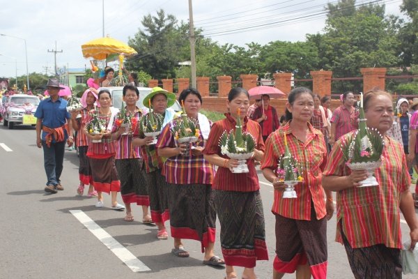 งานประเพณีแห่เทียนเข้าพรรษา ประจำปี ๒๕๕๗