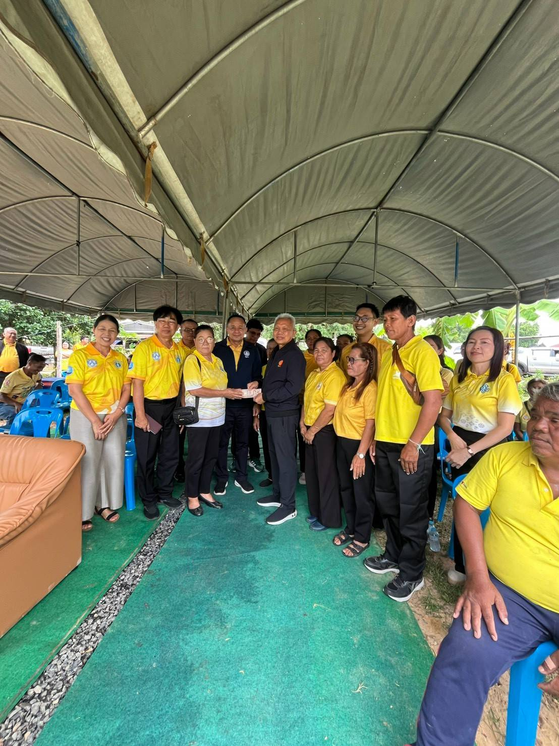 พิธีมอบบ้าน โครงการเฉลิมพระเกียรติ สร้างบ้านให้ผู้พิการและผู้ยากไร้
