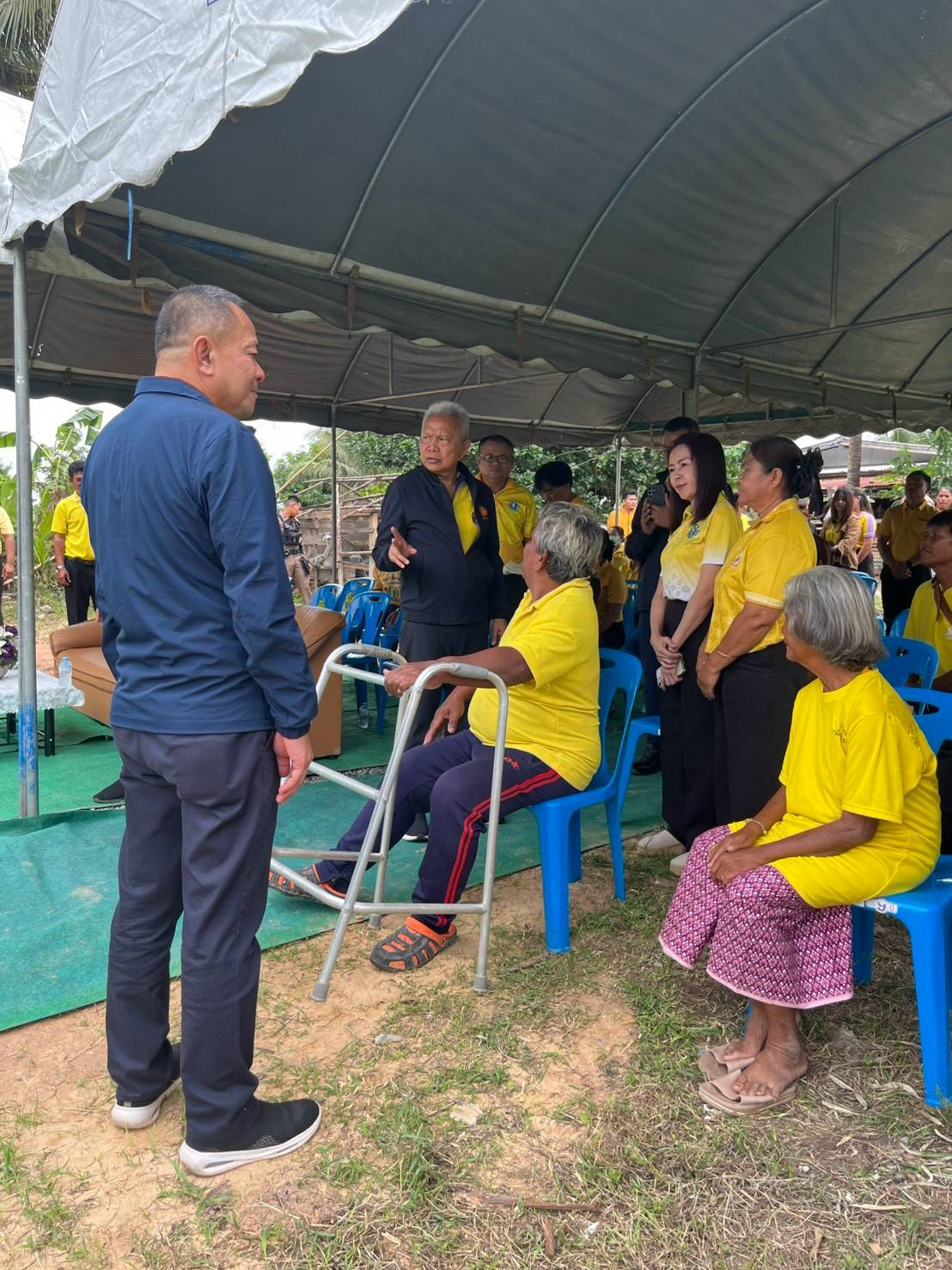 พิธีมอบบ้าน โครงการเฉลิมพระเกียรติ สร้างบ้านให้ผู้พิการและผู้ยากไร้